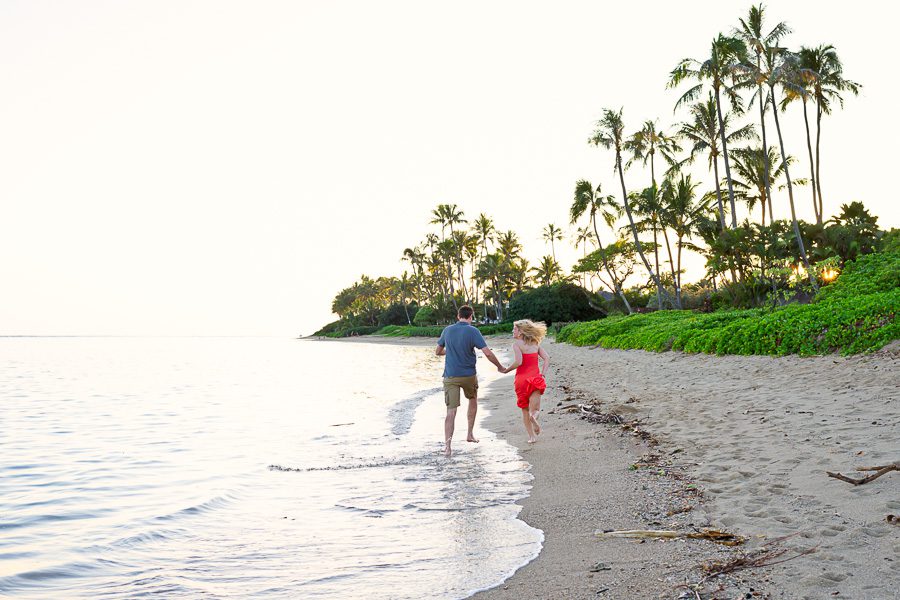 Honolulu anniversary photographer