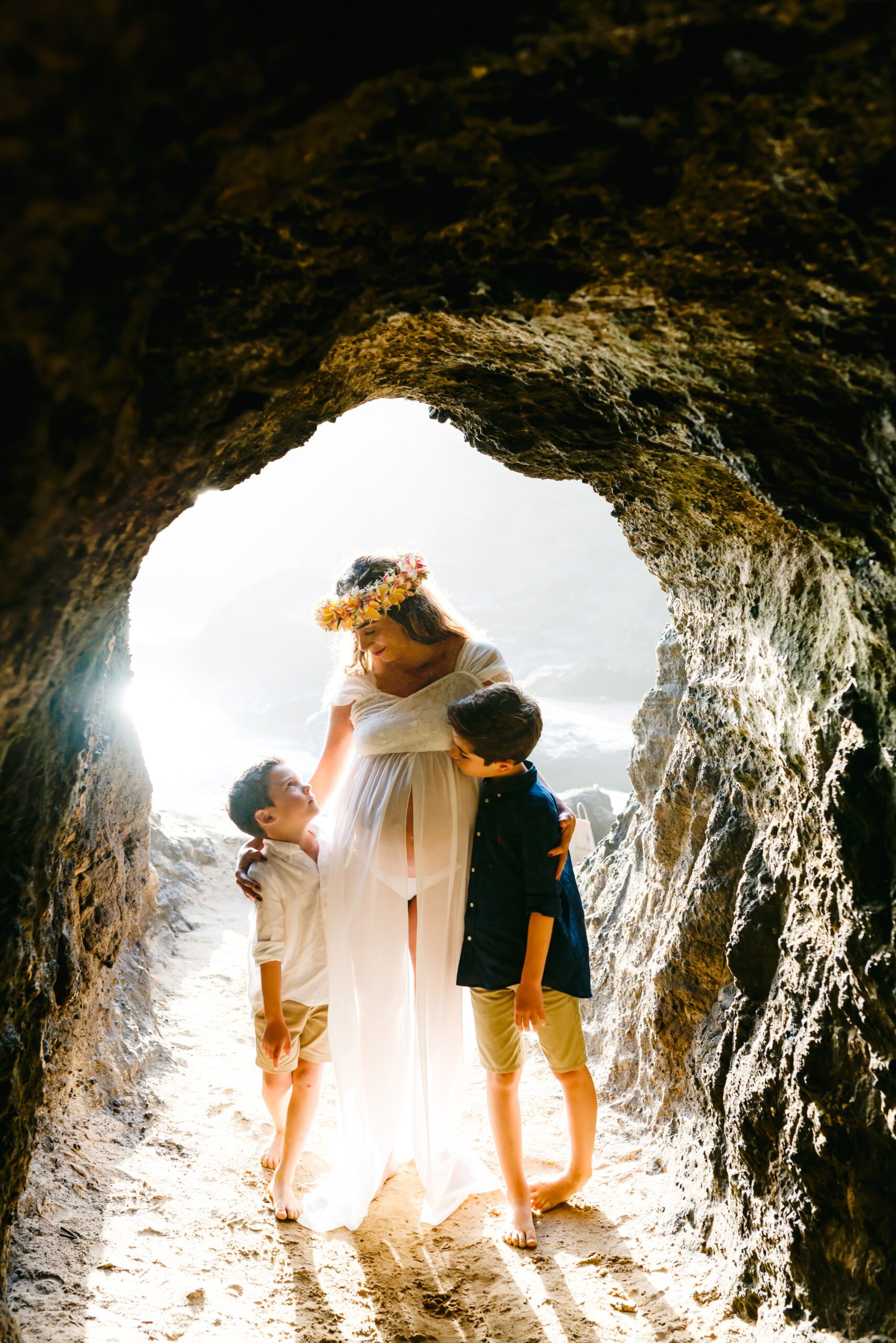 Oahu maternity photographer