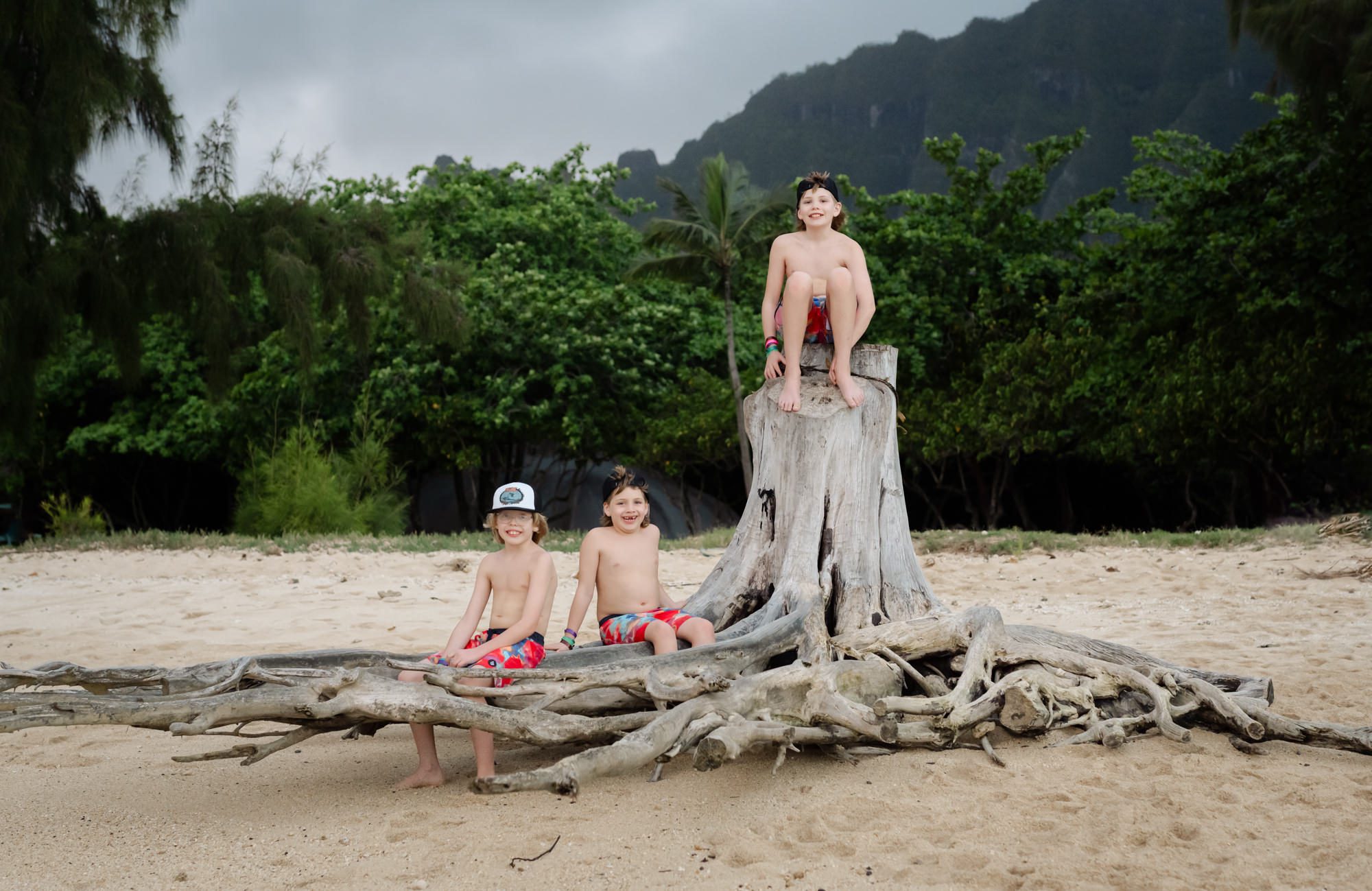 Family Photos at Kualoa Regional Park